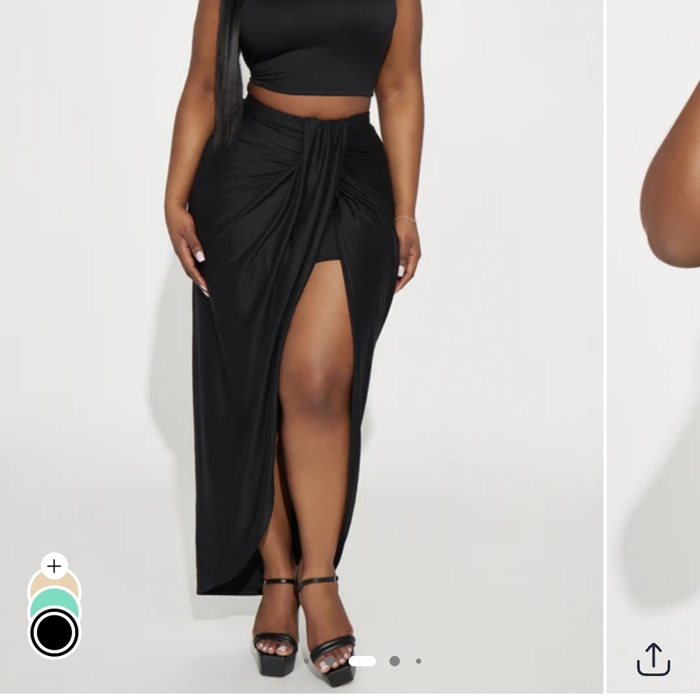 Chic Black Maxi Skirt with Front Slit